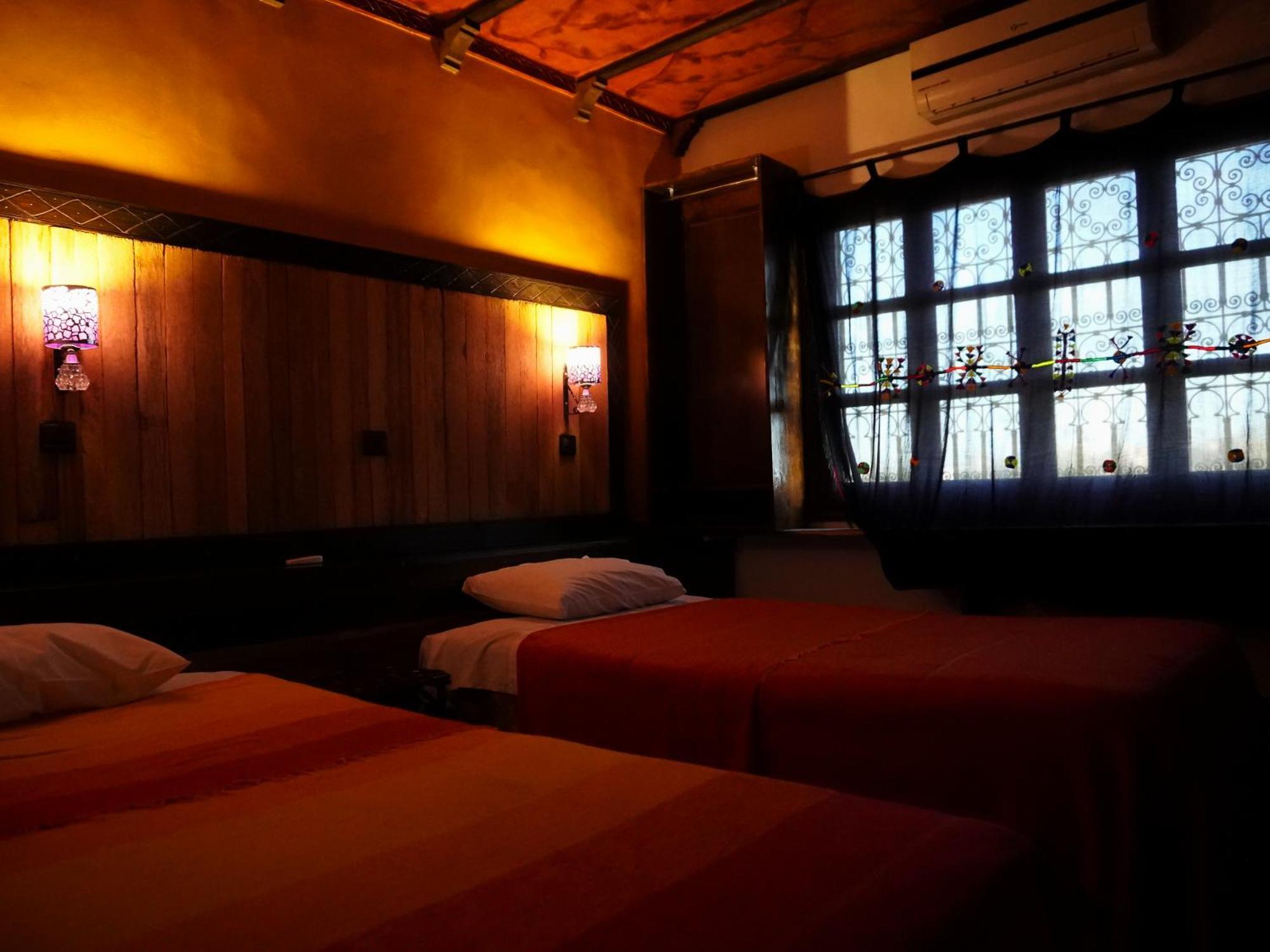 La Kasbah Elkhorbat Muxu Berbere Ξενοδοχείο Asrir  Εξωτερικό φωτογραφία